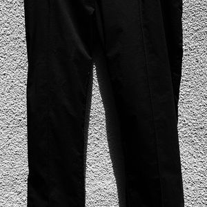 Travel pant side zip. Back pockets. Fit 12-15